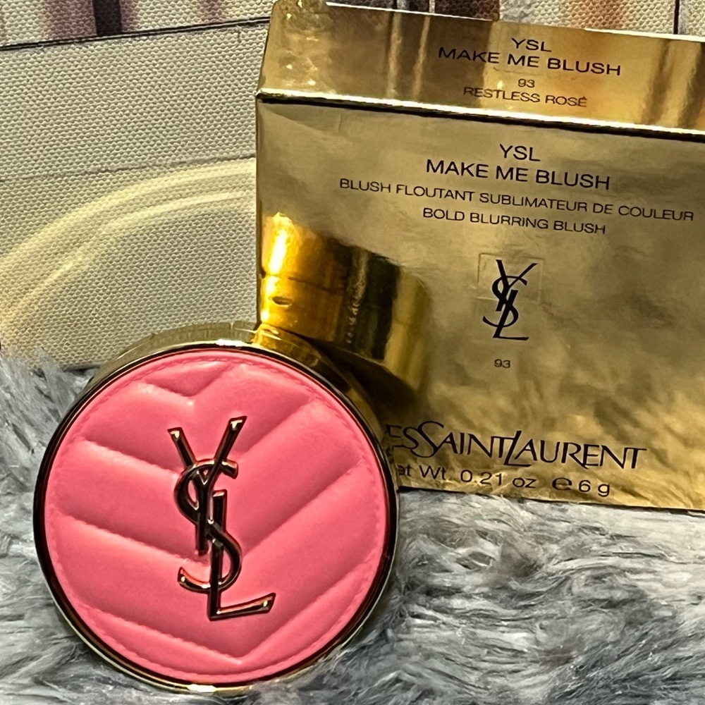 Yves Saint Laurent Pink Blush Luxurious Compact